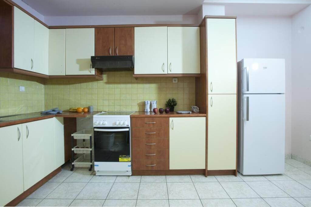 Palaio Faliro, A Bright And Spacious Apartment Ateny Zewnętrze zdjęcie
